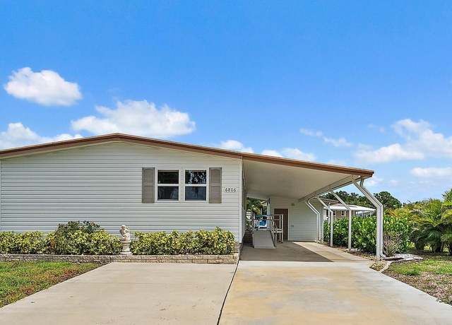 Property at 6806 Mount Quincy Dr NE #361, St Petersburg, FL 33702, 3 beds, 2 baths