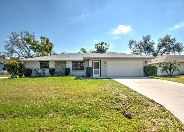Property at 21229 Giddings Ave, Port Charlotte, FL 33952, 2 beds, 2 baths