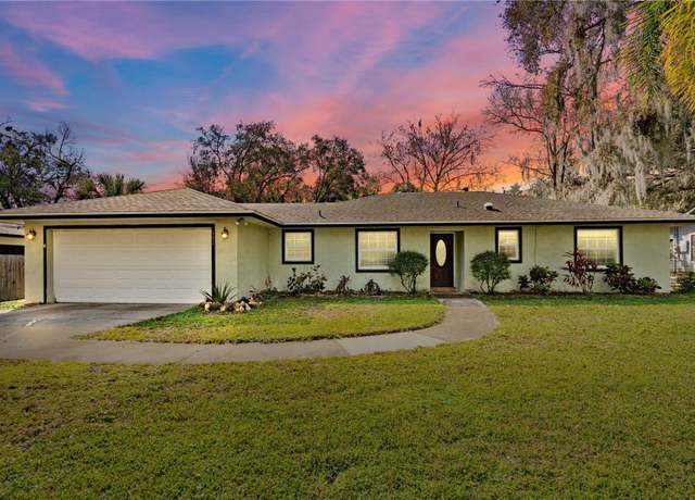 Property at 442 Tanglewilde St, Apopka, FL 32712, 3 beds, 2 baths