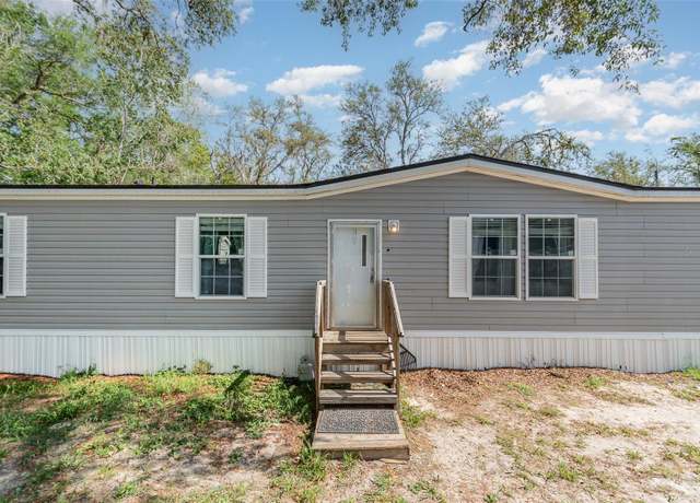 Property at 812 Summit St, Lady Lake, FL 32159, 5 beds, 2 baths