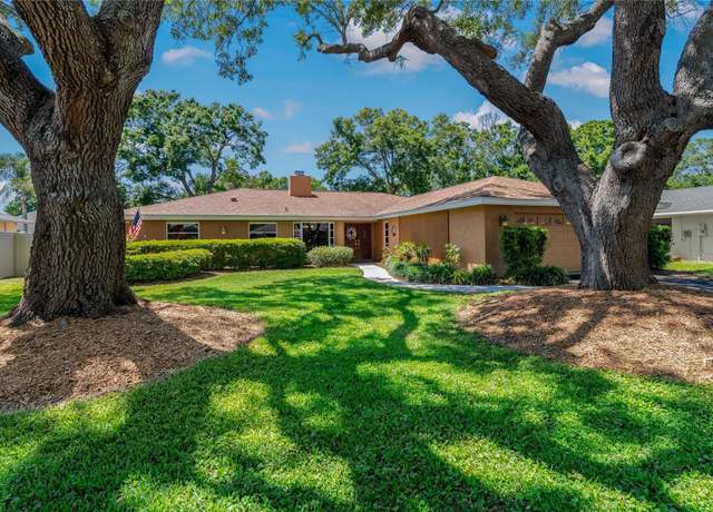 Property at 785 Hickory Ln, Palm Harbor, FL 34683, 3 beds, 2 baths
