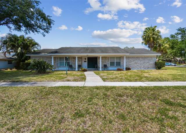 Property at 10408 Butia Pl, Tampa, FL 33618, 4 beds, 2 baths