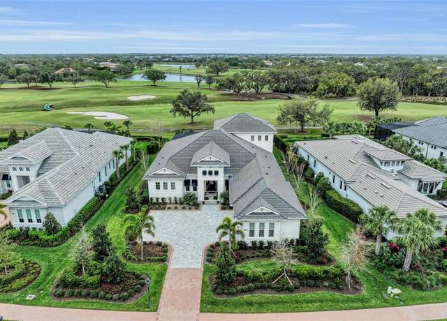 Property at 8847 Colonels Ct, Sarasota, FL 34240, 4 beds, 4.5 baths