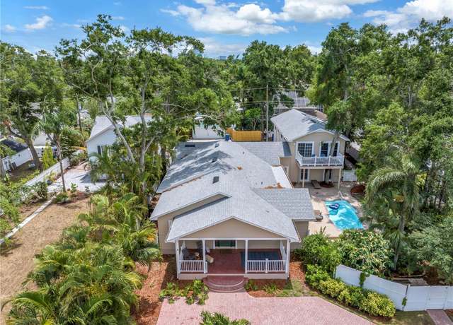 Property at 546 26th Ave N, St Petersburg, FL 33704, 5 beds, 4.5 baths