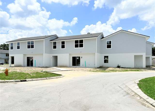 Property at 222 Carpenters Way #71, Lakeland, FL 33805, 3 beds, 2.5 baths