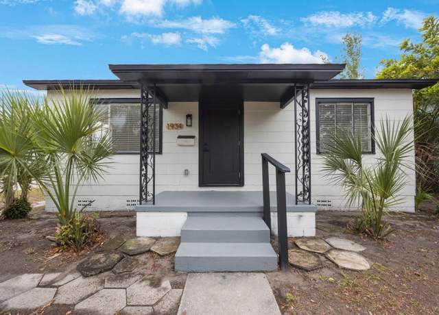 Property at 1934 18th Ave S, St Petersburg, FL 33712, 3 beds, 2 baths