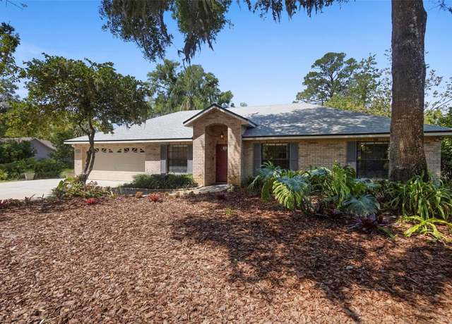 Property at 150 Lake Charles Rd, Deland, FL 32724, 3 beds, 2 baths