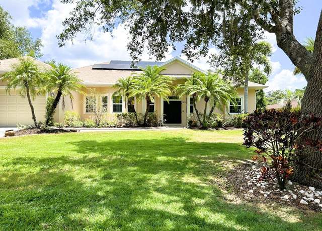 Property at 13809 18th Pl E, Bradenton, FL 34212, 3 beds, 2.5 baths