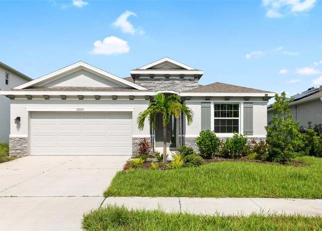 Property at 12665 Promenade Estates Blvd, Sarasota, FL 34238, 4 beds, 2.5 baths