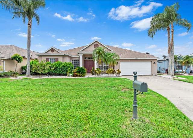 Property at 8521 30th St E, Parrish, FL 34219, 4 beds, 3 baths