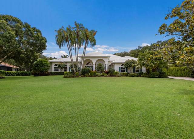 Property at 2960 Jeff Myers Cir, Sarasota, FL 34240, 4 beds, 3.5 baths