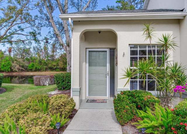 Property at 6303 Green Oak Cir, Bradenton, FL 34203, 2 beds, 2 baths