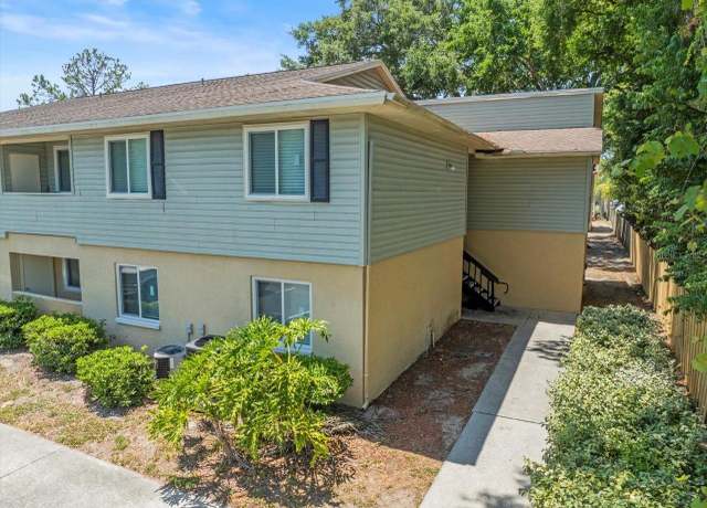 Property at 230 Thorn Tree Pl #230, Brandon, FL 33510, 3 beds, 2 baths