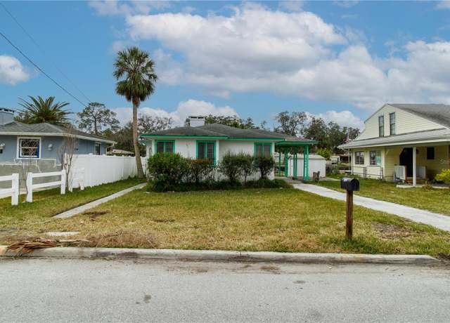 Property at 5648 Riverview Dr, New Port Richey, FL 34652, 2 beds, 1 bath