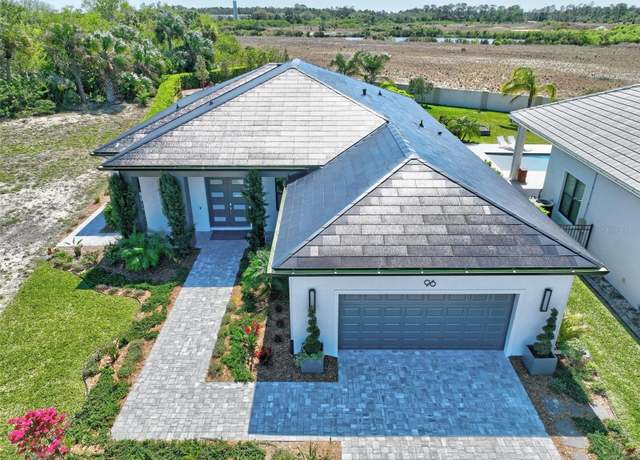 Property at 96 Del Palma Dr, Palm Coast, FL 32137, 3 beds, 2.5 baths