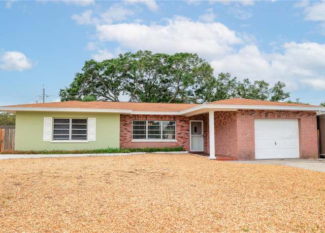 Property at 1758 Southview Rd, Largo, FL 33770, 3 beds, 2 baths