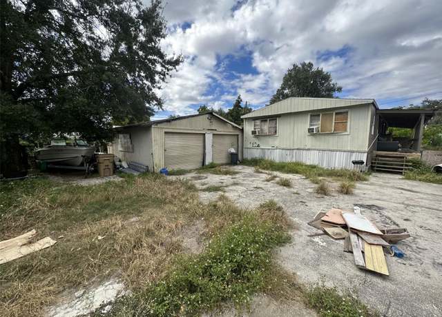 Property at 2742 Tropical Lake Dr, Kissimmee, FL 34741, 3 beds, 2 baths