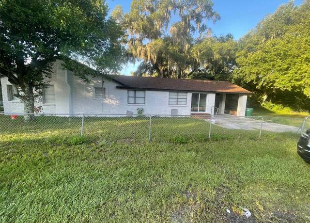 Property at 401 Martin Luther King JR Ave, Wildwood, FL 34785, 3 beds, 2 baths