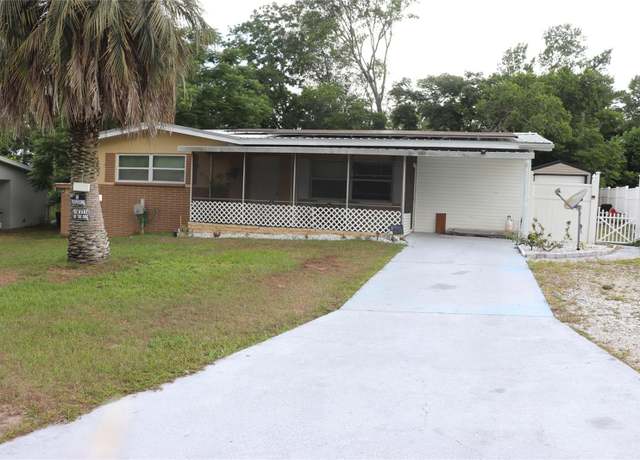 Property at 16 S Harrison St, Beverly Hills, FL 34465, 2 beds, 1 bath