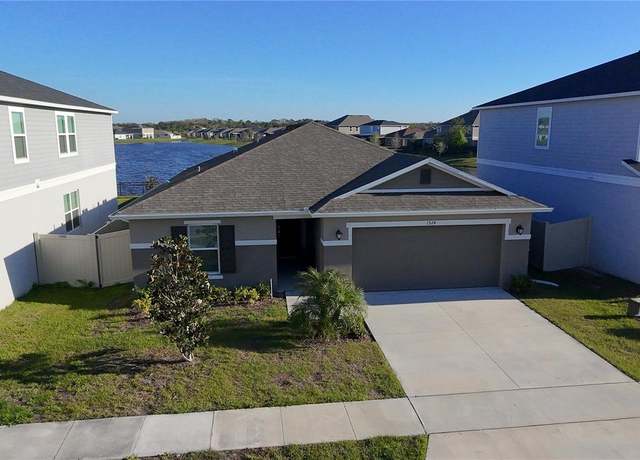 Property at 1524 Venice Ln, Davenport, FL 33896, 4 beds, 2 baths