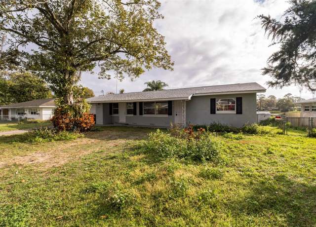 Property at 37132 Turner Dr, Umatilla, FL 32784, 3 beds, 2 baths