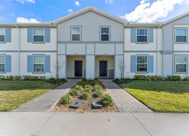 Property at 921 Paradise Dr, Davenport, FL 33897, 5 beds, 4.5 baths