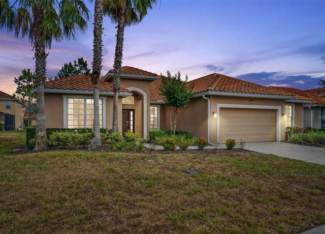 Property at 4080 Oaktree Dr, Davenport, FL 33837, 5 beds, 4 baths