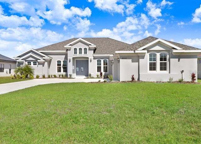 Property at 5211 Lake Venice Dr, Wimauma, FL 33598, 3 beds, 2.5 baths