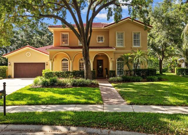 Property at 1915 Floresta View Dr, Tampa, FL 33618, 4 beds, 4.5 baths