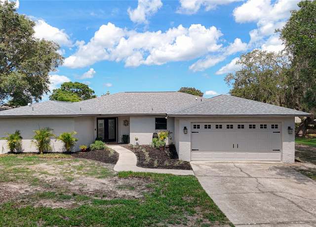 Property at 7511 Laurel Oak Ct, Port Richey, FL 34668, 3 beds, 2 baths