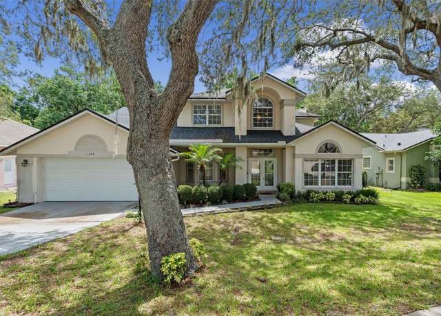 Property at 1225 Hollow Pine Dr, Oviedo, FL 32765, 4 beds, 3.5 baths