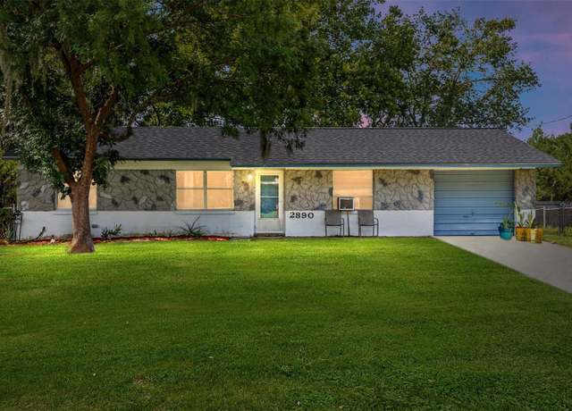 Property at 2890 NE 43rd Pl, Ocala, FL 34479, 3 beds, 1.5 baths
