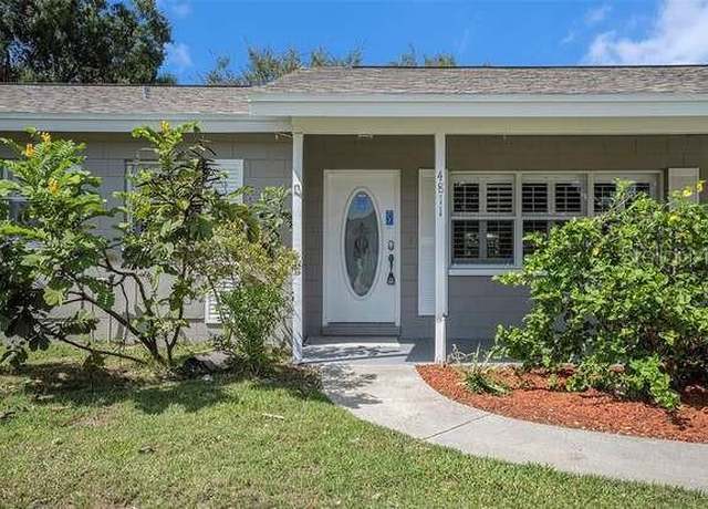 Property at 4611 W Bay Court Ave, Tampa, FL 33611, 2 beds, 2 baths