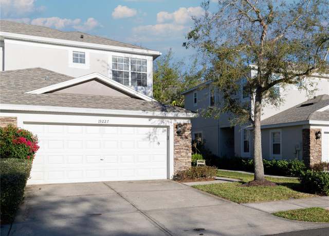 Property at 19227 Stone Hedge Dr, Tampa, FL 33647, 3 beds, 2.5 baths