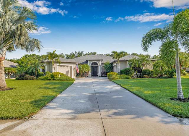 Property at 15420 27th Ct E, Parrish, FL 34219, 4 beds, 3 baths