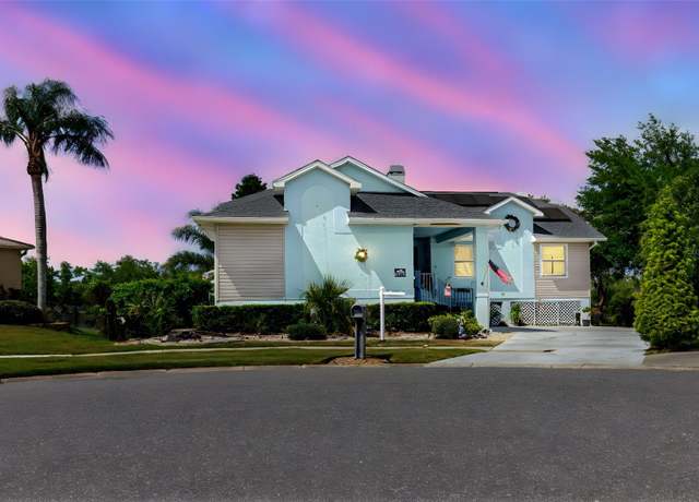 Property at 5771 Catskill Rd, Holiday, FL 34690, 3 beds, 2 baths