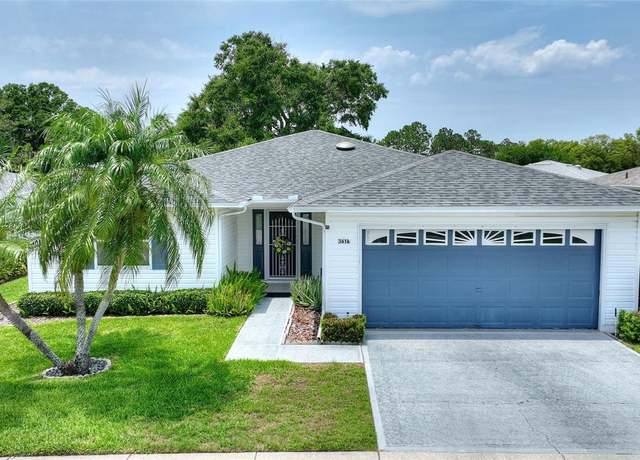 Property at 3618 Highland Fairways Blvd, Lakeland, FL 33810, 3 beds, 2 baths