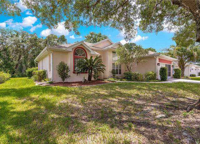 Property at 6742 SW 117th St, Ocala, FL 34476, 3 beds, 2 baths