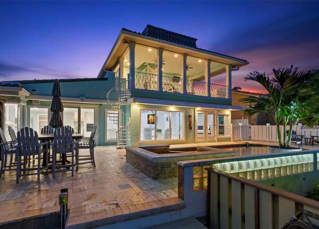 Property at 139 Wall St, Redington Shores, FL 33708, 4 beds, 4 baths