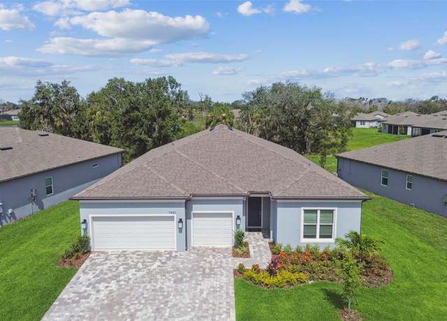 Property at 11423 Shoreline Trl, Parrish, FL 34219, 3 beds, 3.5 baths