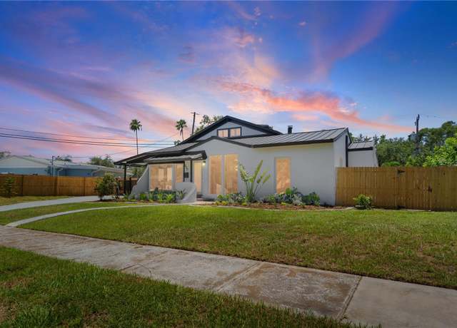 Property at 520 60th St N, St Petersburg, FL 33710, 4 beds, 3 baths