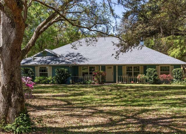 Property at 10159 SE 174th St, Summerfield, FL 34491, 4 beds, 2 baths