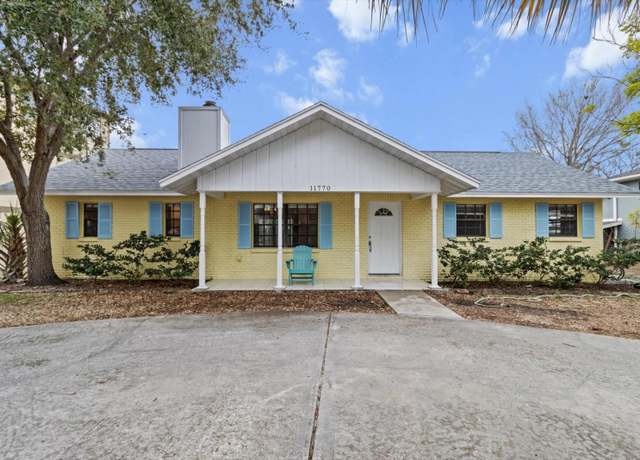 Property at 11770 W Sunnybrook Ct, Crystal River, FL 34429, 3 beds, 2 baths