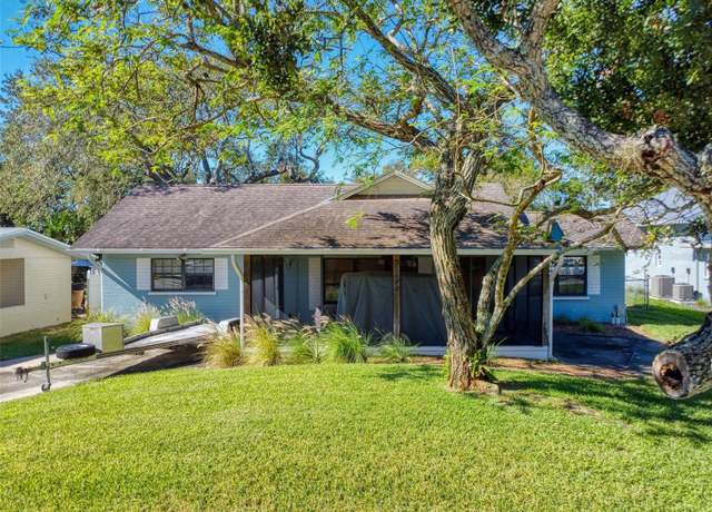 Property at 622 Yupon Ave, New Smyrna Beach, FL 32169, 3 beds, 1 bath