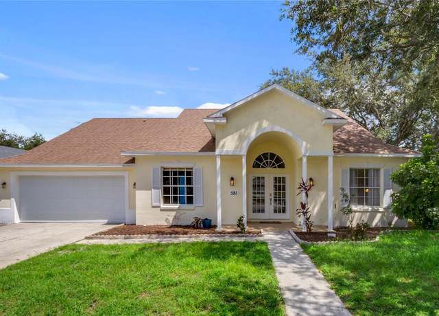 Property at 581 Hollingshead Loop, Davenport, FL 33896, 4 beds, 3 baths