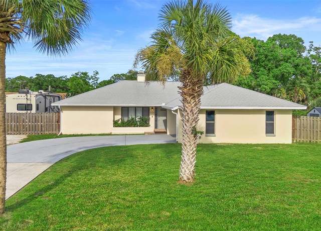 Property at 318 Peggy Cir NE, Palm Bay, FL 32907, 3 beds, 2 baths