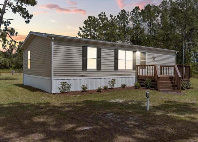 Property at 4319 N Elm Dr, Crystal River, FL 34428, 3 beds, 2 baths