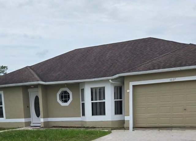 Property at 1027 Dudley Dr, Kissimmee, FL 34758, 4 beds, 2 baths