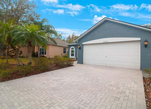 Property at 10212 Grant Creek Dr, Tampa, FL 33647, 5 beds, 3 baths