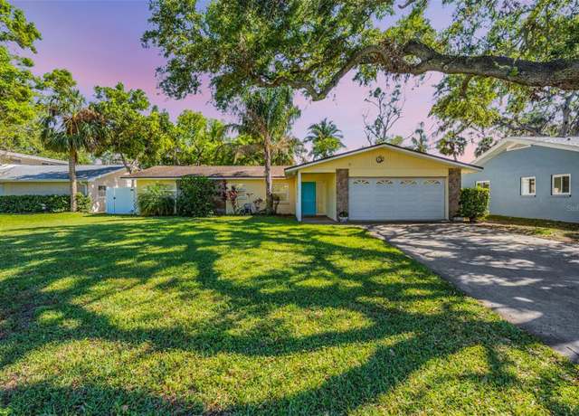 Property at 3079 Kapok Kove Dr, Clearwater, FL 33759, 3 beds, 2 baths